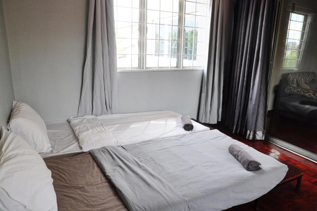Grayhaus Spacious Bungalow & Garden Villa - Ss3 Petaling Jaya, Near Sunway - Stay Only No Events מראה חיצוני תמונה